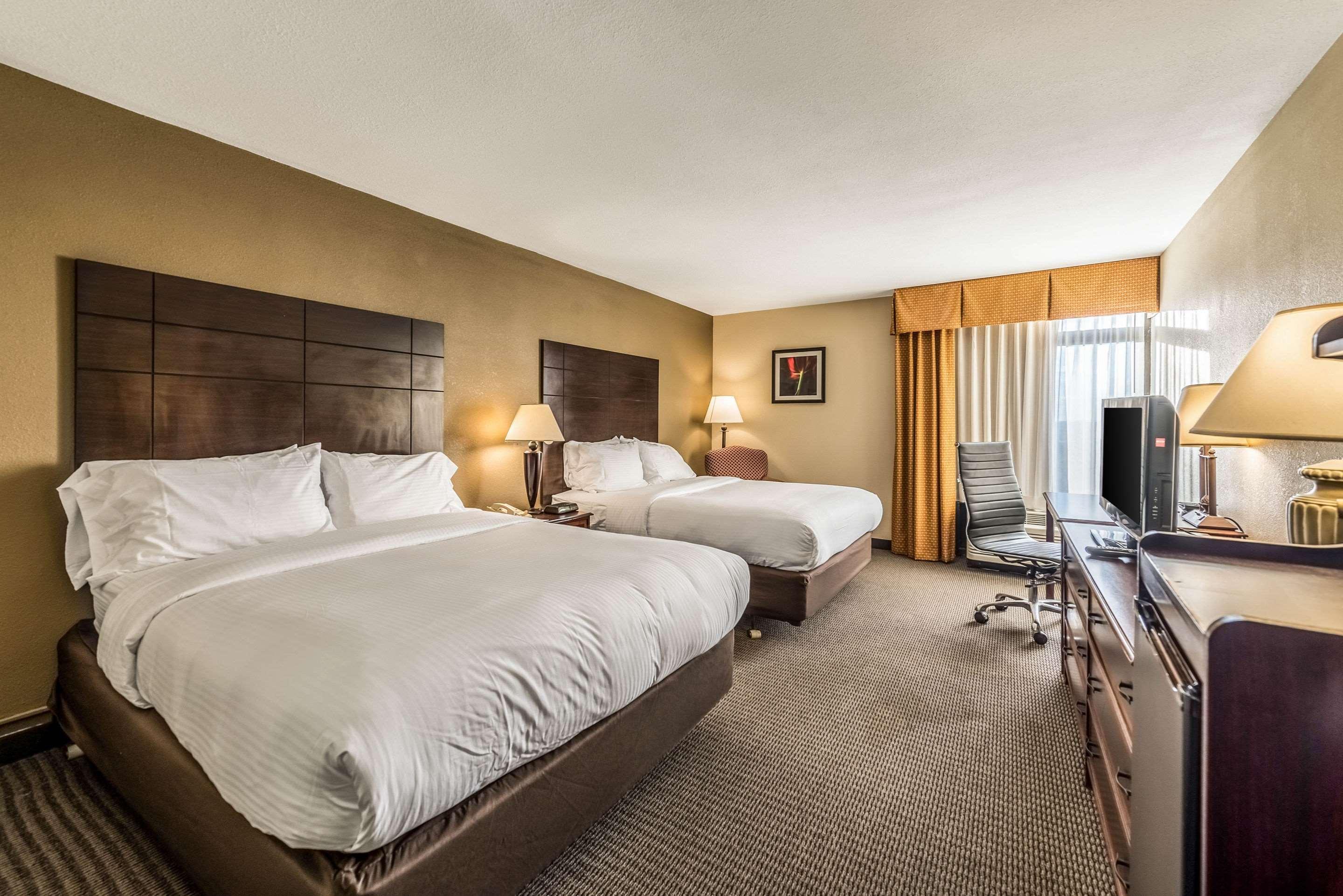 Clarion Hotel Cincinnati North Sharonville Exteriör bild