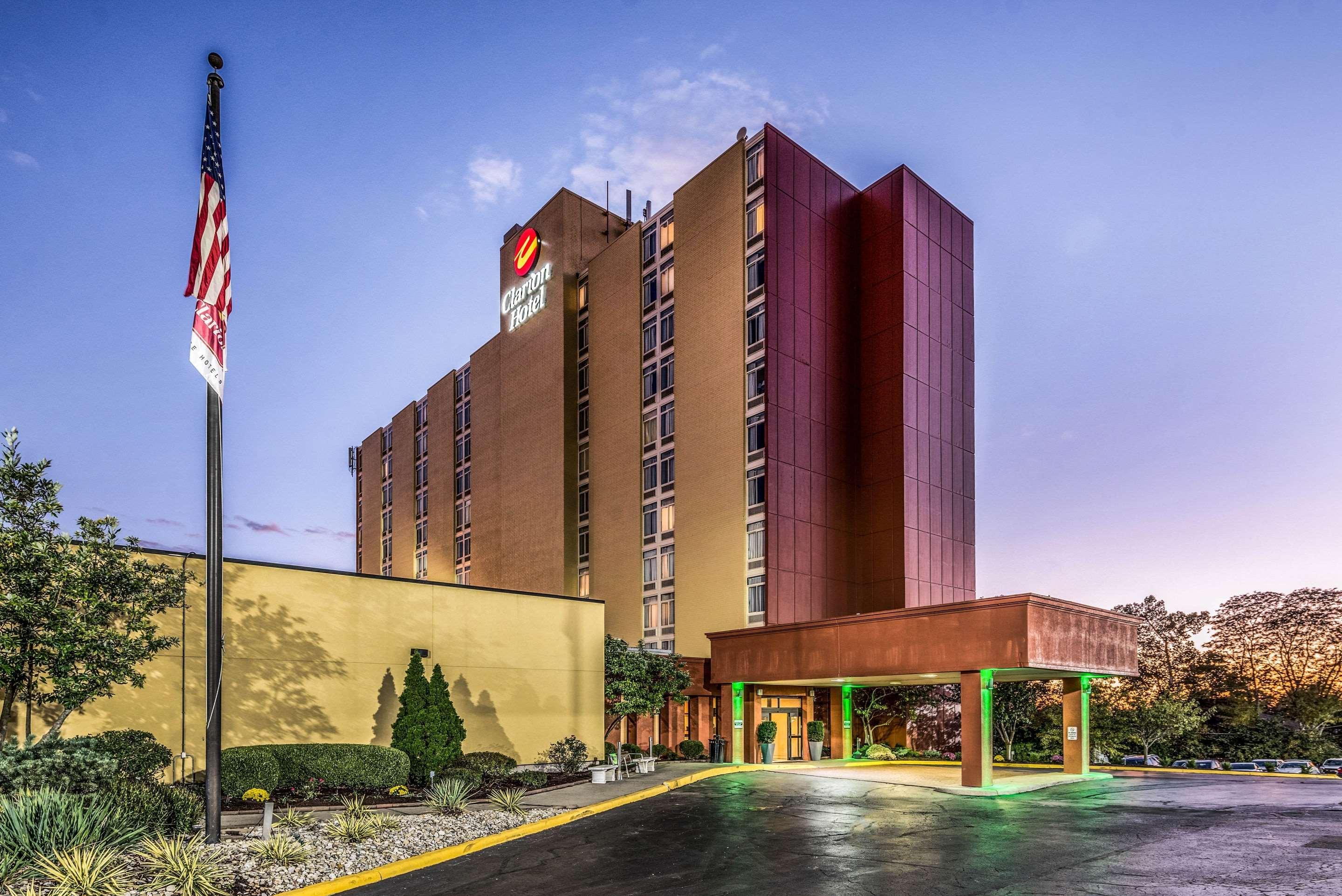 Clarion Hotel Cincinnati North Sharonville Exteriör bild