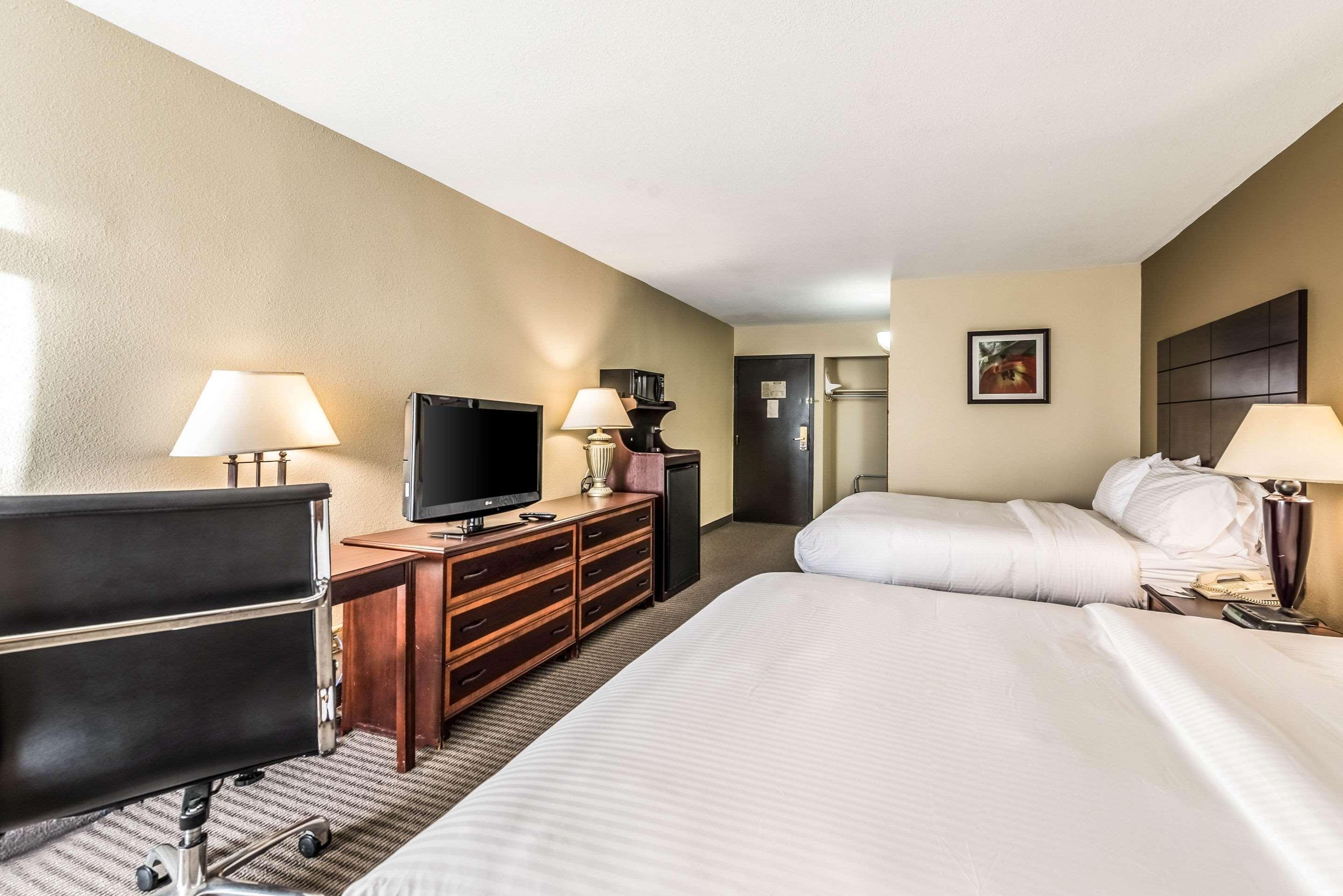 Clarion Hotel Cincinnati North Sharonville Exteriör bild