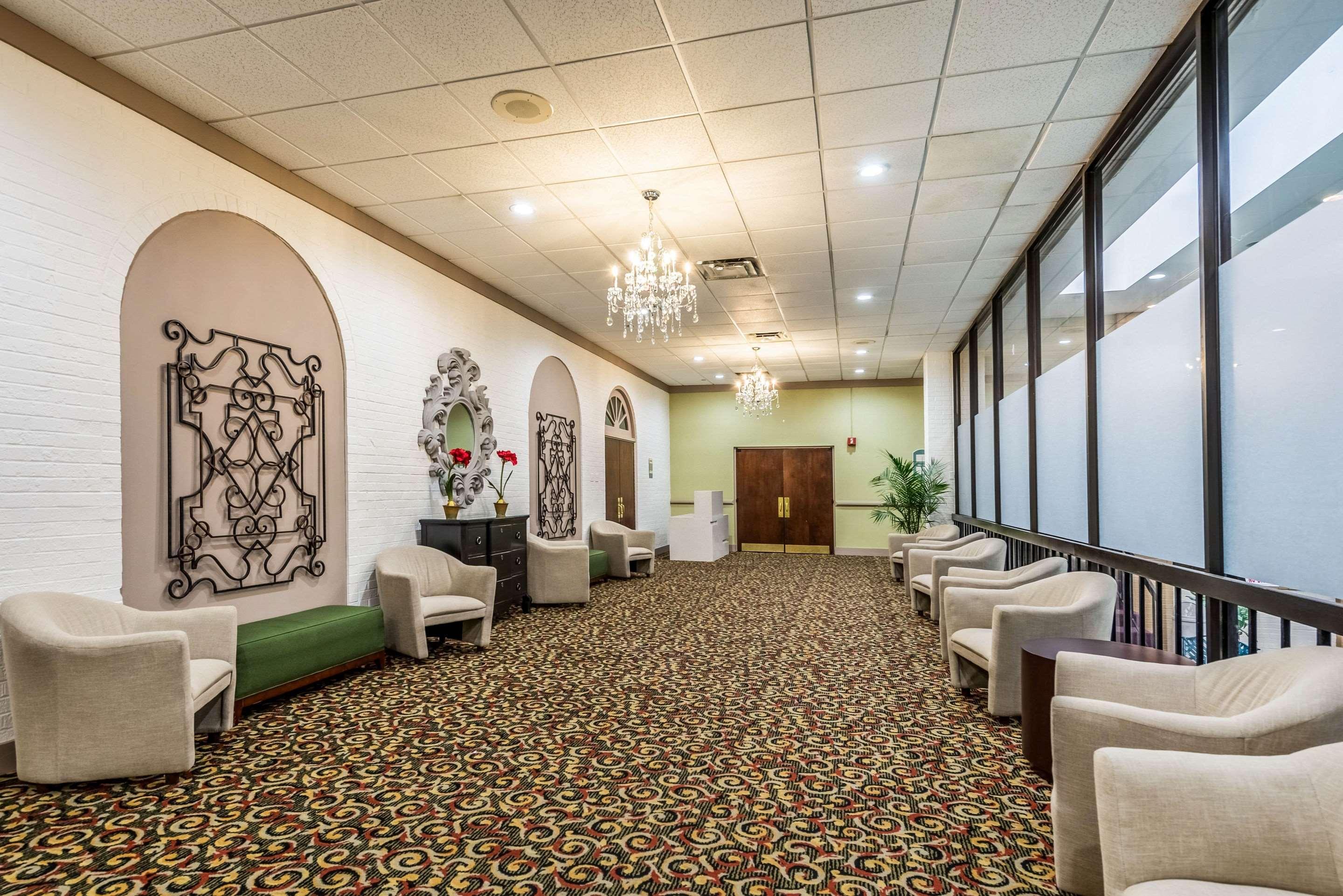 Clarion Hotel Cincinnati North Sharonville Exteriör bild